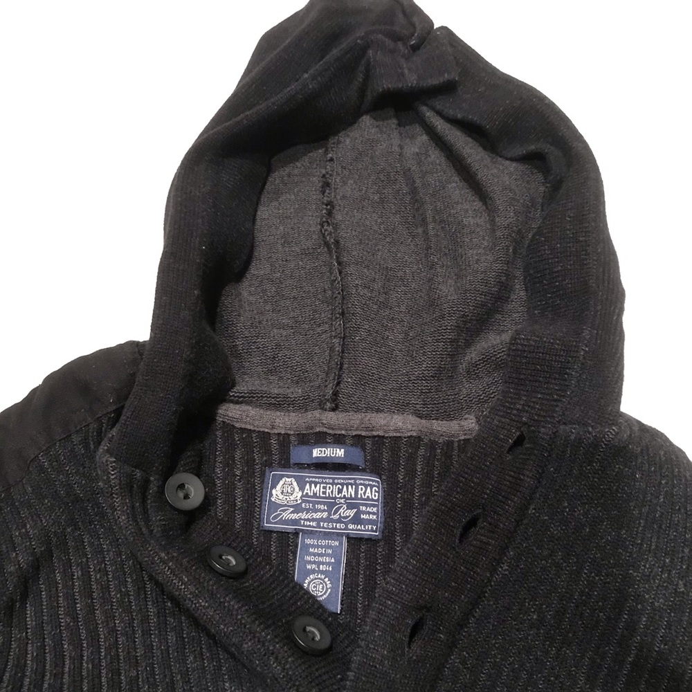 American Rag hoodie - Picture 3 of 3